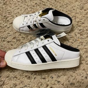 Adidas superstar slip-on mule size 4 men